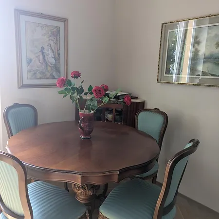 Smeralda - Luxury On The Italian Riviera בית הארחה