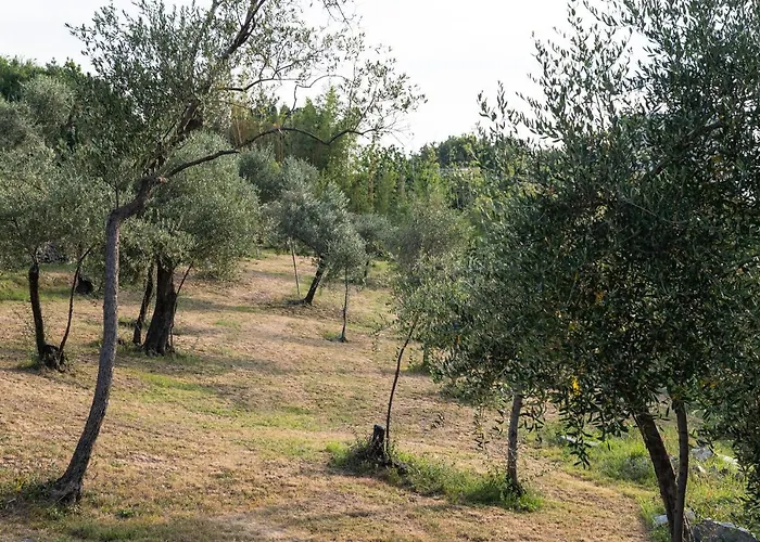 Smeralda - Luxury On The Italian Riviera Lavagna