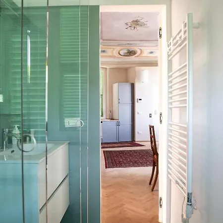 Smeralda - Luxury On The Italian Riviera Guest house