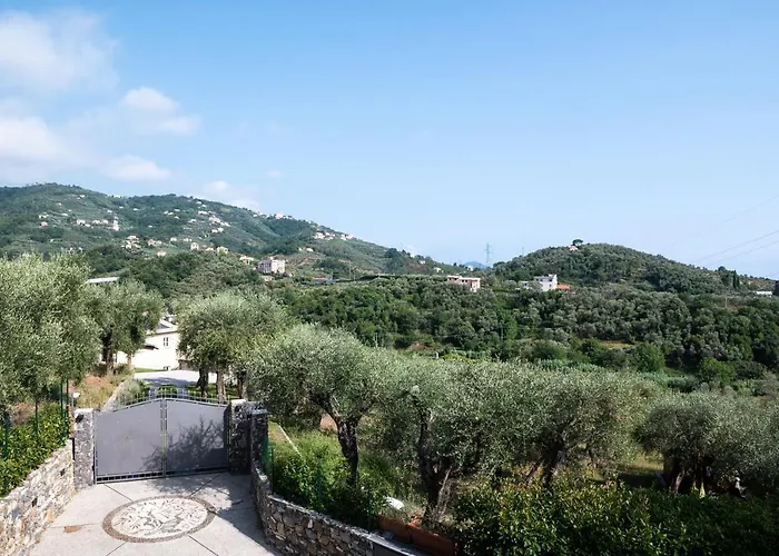 Smeralda - Luxury On The Italian Riviera 3*