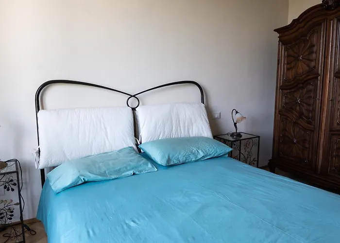Smeralda - Luxury On The Italian Riviera Lavagna